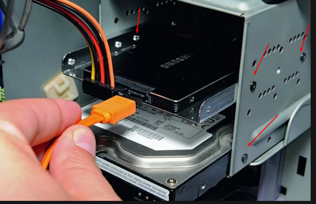 Диск, ссд, жесткий диск. Разъём под ссд диск. SSD 2.5 SATA подключить диск к компьютеру. Жесткий диск ссд и HDD.